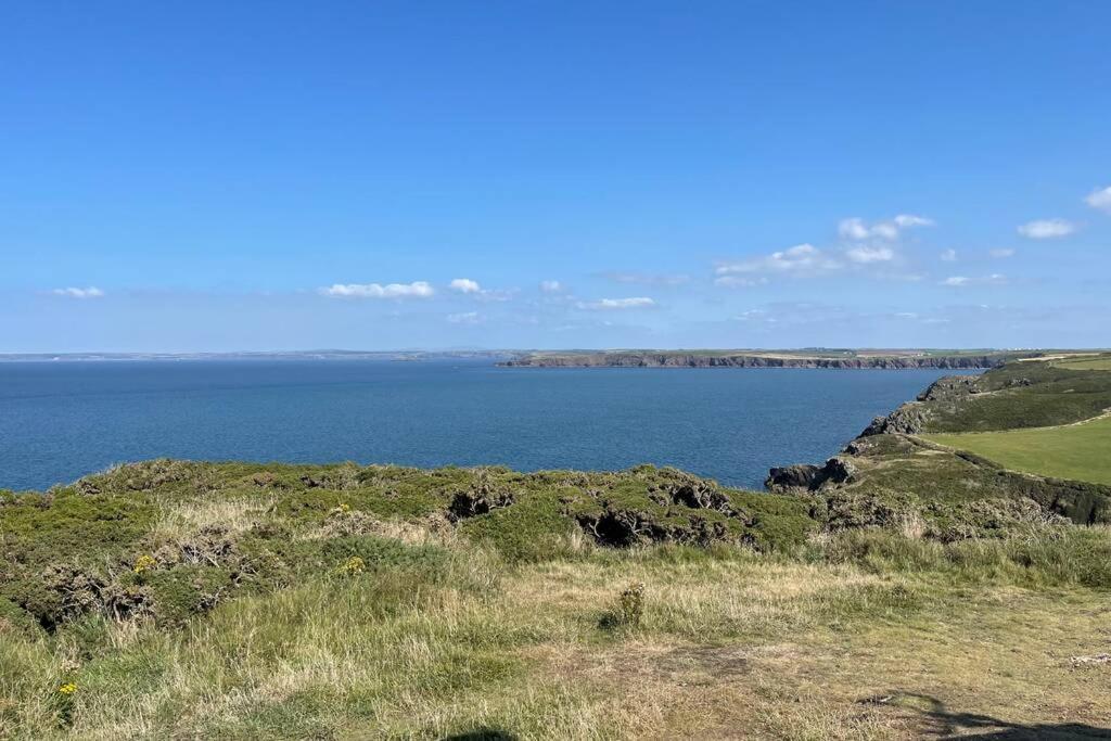 Cottage With Hot Tub In Pembrokeshire Haverfordwest Ngoại thất bức ảnh