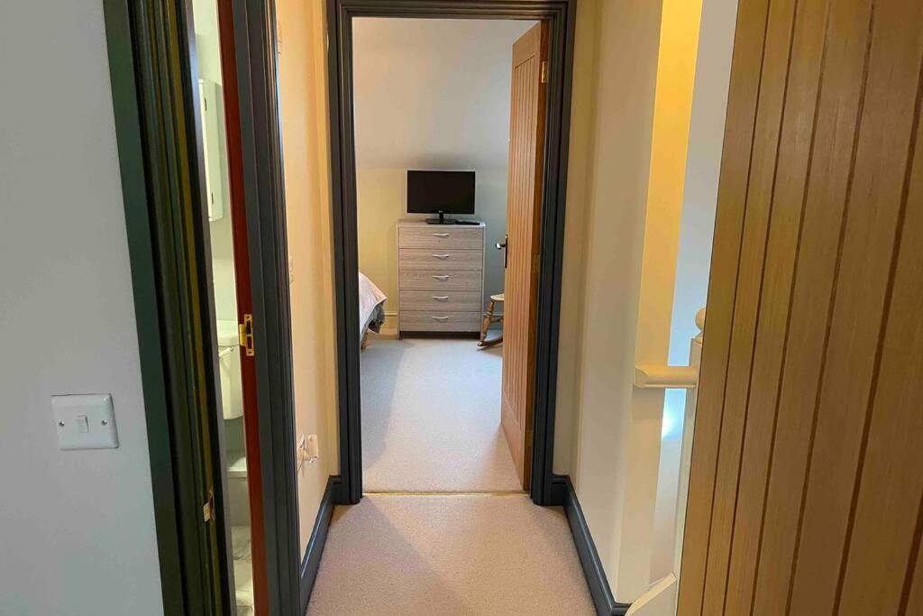 Cottage With Hot Tub In Pembrokeshire Haverfordwest Ngoại thất bức ảnh